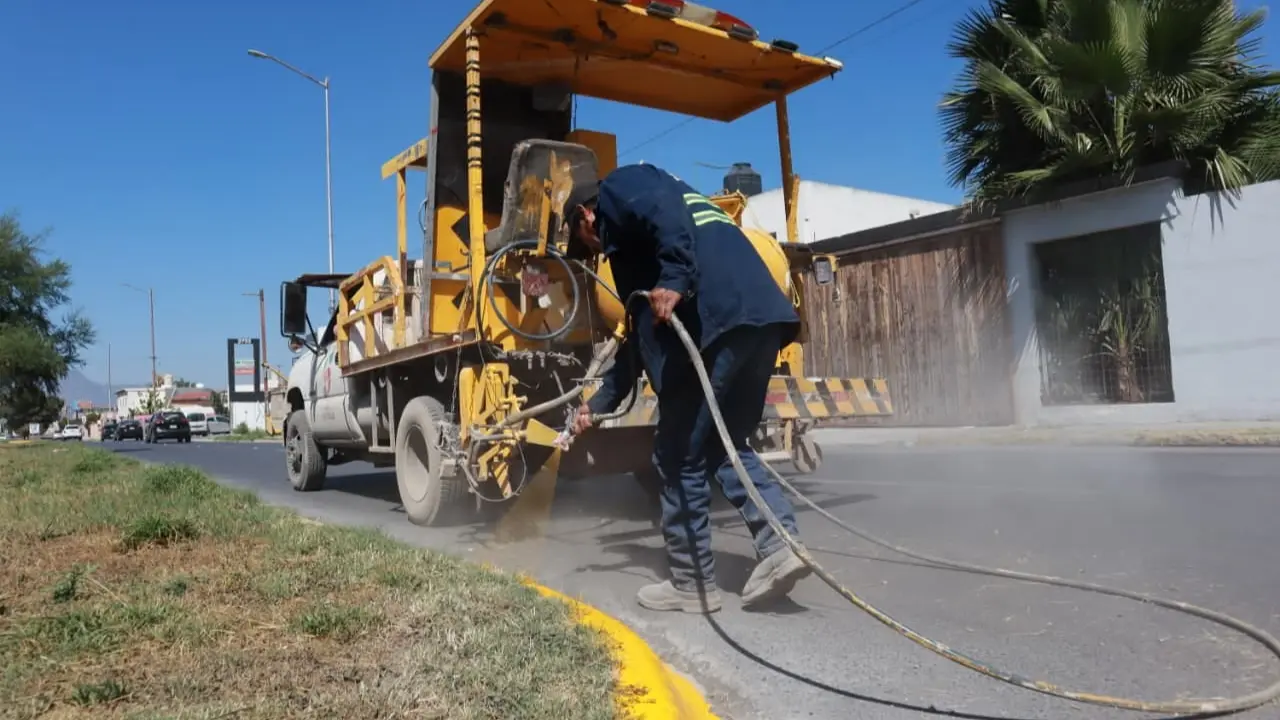 El Gobierno Municipal mantiene un canal directo con la población mediante el Chat Bot Saltillo Fácil (844 160 08 08)./Foto: Gobierno Municipal de Saltillo