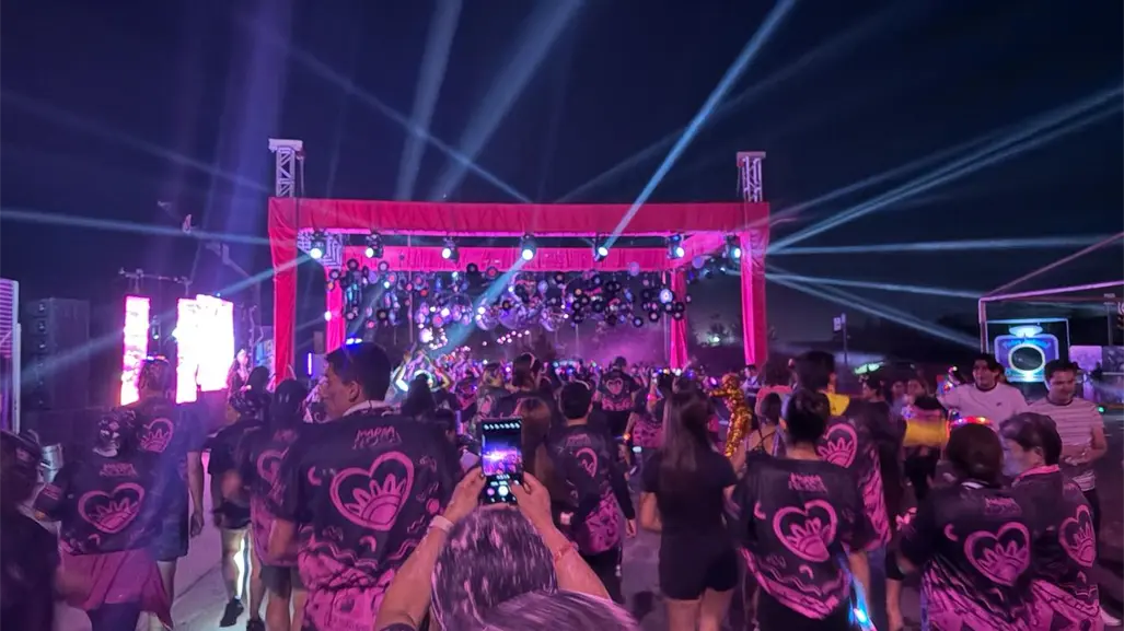 Carrera Marea Rosa Retro 2025 reunió a más de 11 mil duranguenses en apoyo a una causa