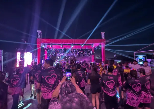 Carrera Marea Rosa Retro 2025 reunió a más de 11 mil duranguenses en apoyo a una causa