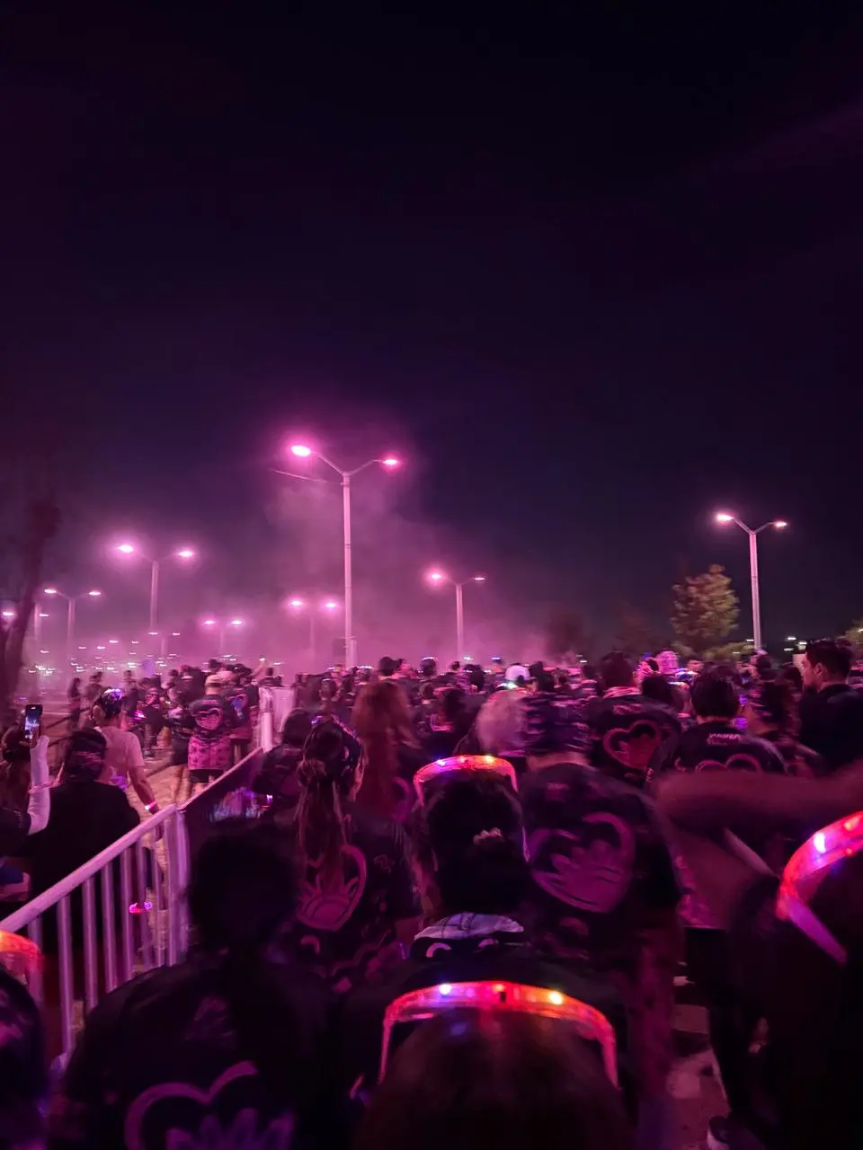 Carrera Marea Rosa Retro 2025 reunió a más de 11 mil duranguenses en apoyo a una causa
