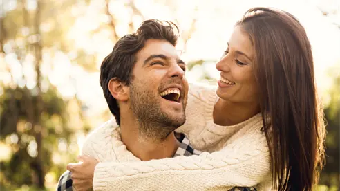 5 hábitos que las parejas felices practican a diario, según especialistas 5 hábitos que las parejas felices practican a diario, según especialistas