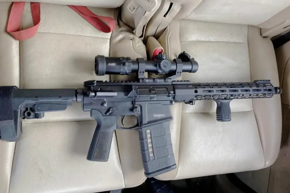 Este es una de las armas aseguradas por las corporaciones de seguridad en Baja California. Foto: Gabinete de Seguridad.