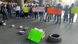 VIDEO | Caos en Nezahualcóyotl: protestan purificadores de agua por operativos contra el “huachicol”