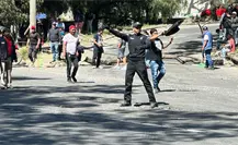 VIDEO | Piperos agreden a pasajeros de una combi durante manifestaciones en Edomex VIDEO | Piperos agreden a pasajeros de una combi durante manifestaciones en Edomex