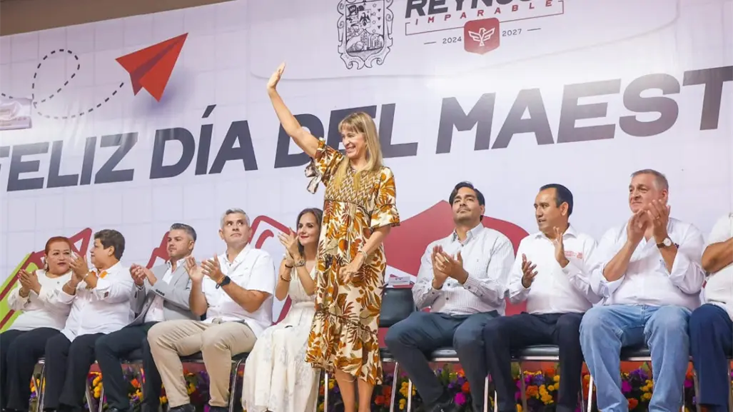 Gobierno de Reynosa festeja a los maestros... en octubre