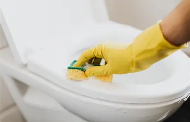 Elimina olores del baño con este método infalible y con un solo producto