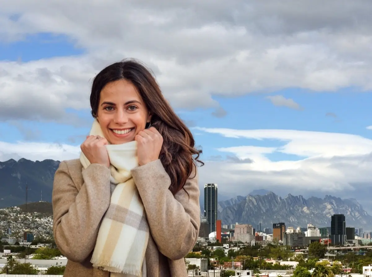 Esta temporada de frío también se presenta el fenómeno climático de inversión térmica. Foto: Canva.