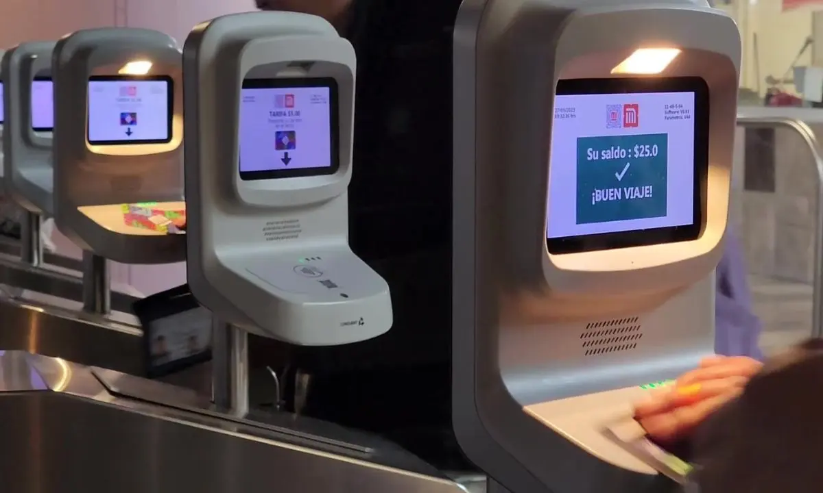 Torniquete de acceso al Metro CDMX.    Foto: X (@MetroCDMX)