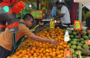Mandarina alcanza en precios históricos en vísperas del Dia de Muertos; esta es la razón
