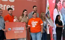 Samuel García impulsa la tarjeta Ayudamos Nuevo León con entrega masiva en Guadalupe Samuel García impulsa la tarjeta Ayudamos Nuevo León con entrega masiva en Guadalupe