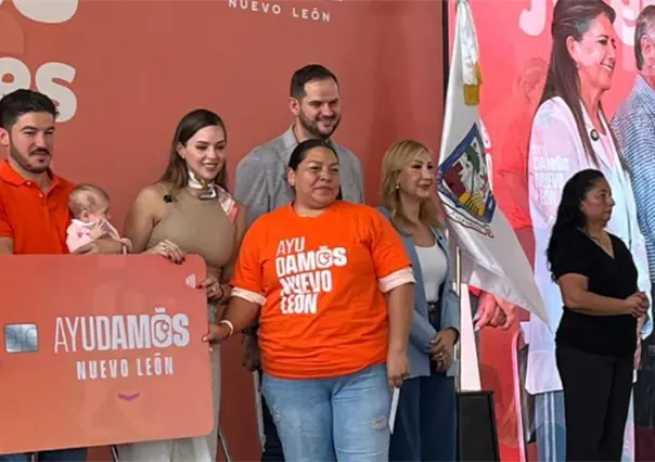 Samuel García impulsa la tarjeta Ayudamos Nuevo León con entrega masiva en Guadalupe