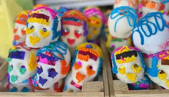 Día de Muertos 2025: ¿Dónde venden y para qué son las típicas calaveritas de azúcar?