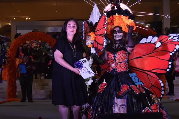 Cientos de familias asisten al Concurso Catrín y Catrina 2025 en Monterrey; un homenaje a la tradición Cientos de familias asisten al Concurso Catrín y Catrina 2025 en Monterrey; un homenaje a la tradición