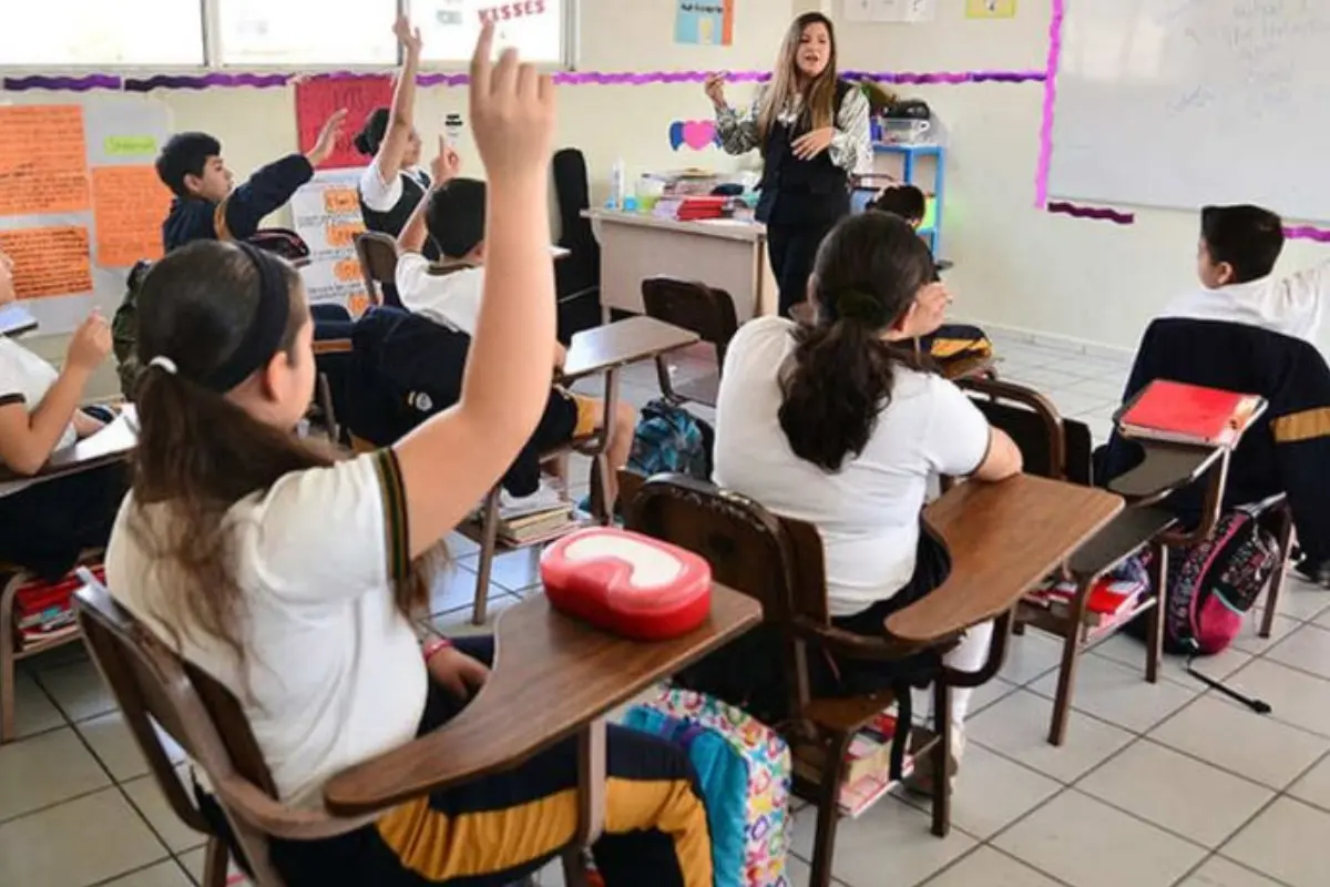 Educación básica. Foto: Gob de México | Canva