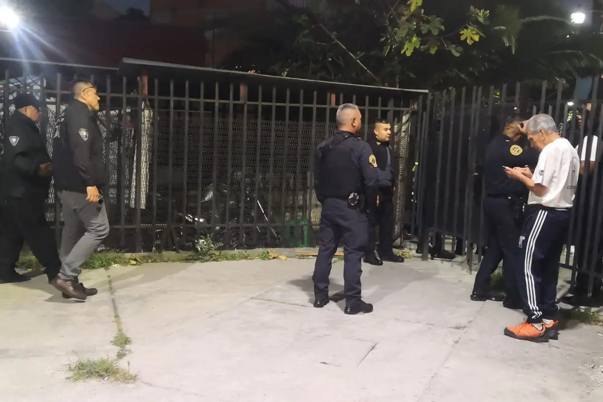 Ejecutan a un hombre en la Venustiano Carranza. Foto: Luis Antonio Alfaro