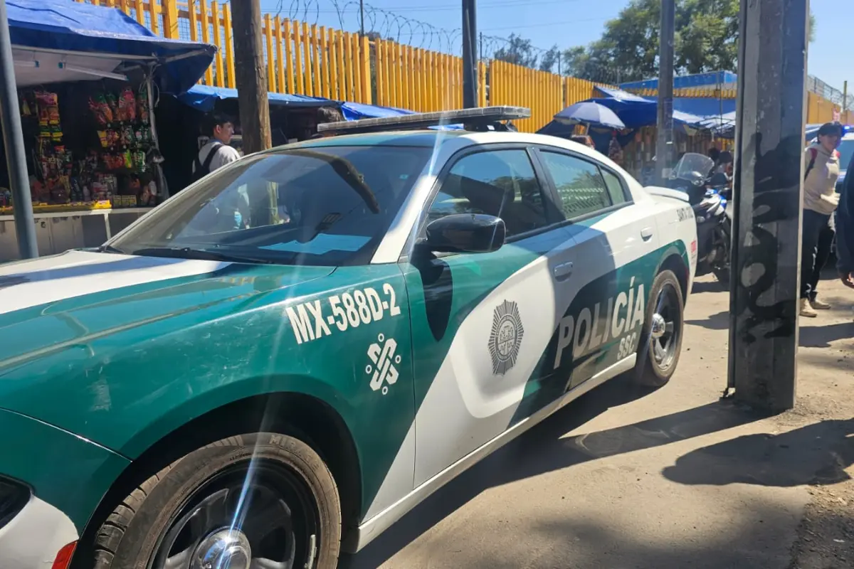 Evacúan el CCH Oriente por amenaza de bomba. Foto: Luis Antonio Alfaro