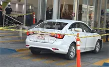 Policía de Fuerza Civil acaba herido tras ser atacado durante asalto en Monterrey Policía de Fuerza Civil acaba herido tras ser atacado durante asalto en Monterrey