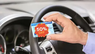 ¿Tramitas la Licencia de Conducir por primera vez? Aprovecha este descuento si tienes 24 años o más
