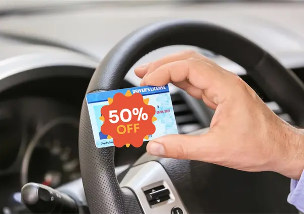 ¿Tramitas la Licencia de Conducir por primera vez? Aprovecha este descuento si tienes 24 años o más