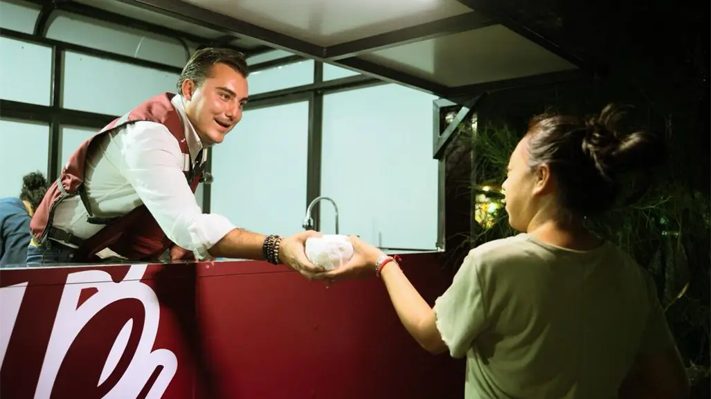 Manuel Guerra Cavazos lleva la Tortillería Móvil de la Gente para apoyar a las familias de García