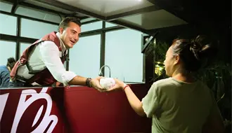 Manuel Guerra Cavazos lleva la Tortillería Móvil de la Gente para apoyar a las familias de García