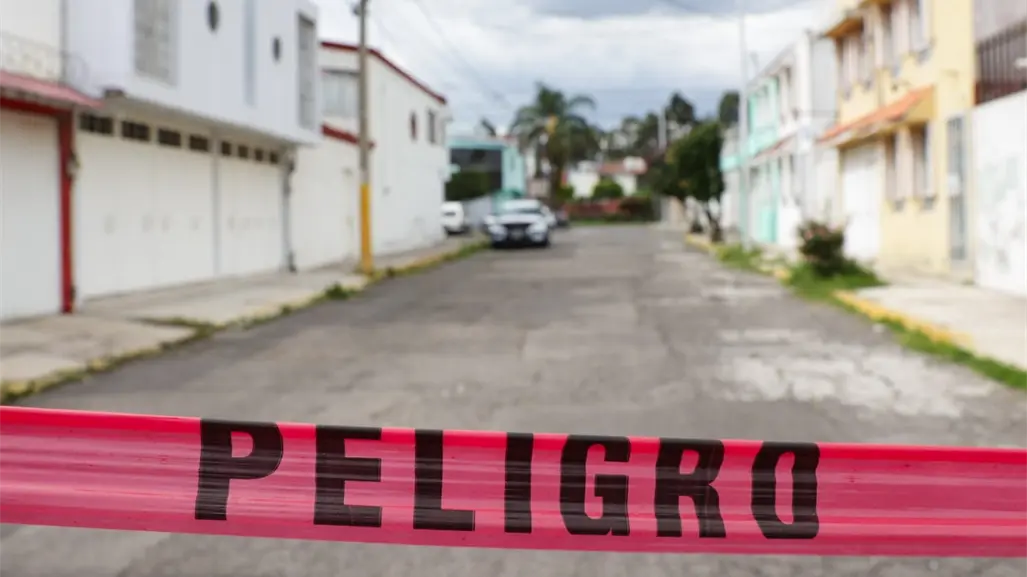 Mujer asesina a sus hijos y se suicida tras discutir con su pareja en Puebla