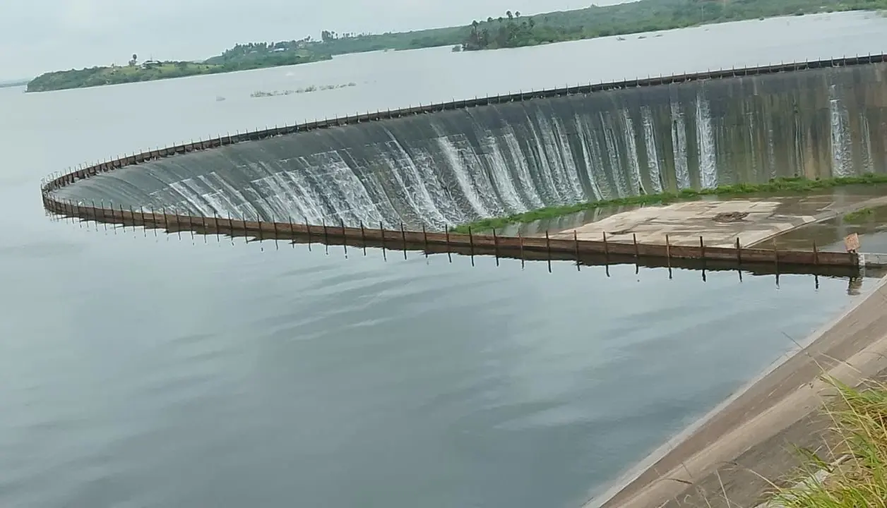 La petición surge en medio de niveles altos en ambos cuerpos de agua y de una tensión creciente por el futuro abastecimiento del recurso para Nuevo León. Foto: CONAGUA