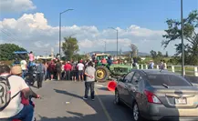 Agricultores comienzan a levantar bloqueos carreteros en algunos puntos del país Agricultores comienzan a levantar bloqueos carreteros en algunos puntos del país
