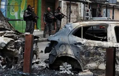 Comando Vermelho: ¿Qué es y por qué la policía de Brasil desplegó un operativo en su contra?