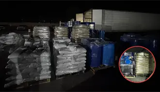 Aseguran en Durango cargamento millonario de precursores de cristal