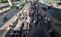 Transportistas y piperos colapsan Periférico Norte rumbo a Palacio Nacional