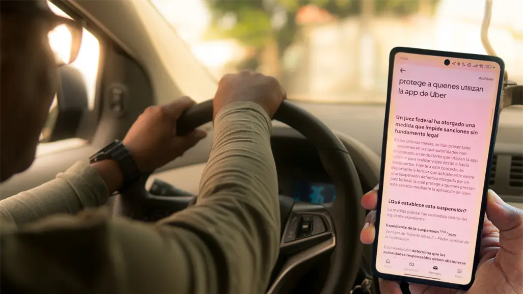 Conductores de Uber exigen que se respete nuevo permiso para recoger pasaje en el aeropuerto de Nuevo León