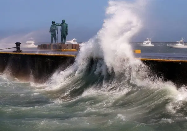 Frente frío 11 provoca fuertes vientos y lluvias torrenciales en distintas zonas de Veracruz