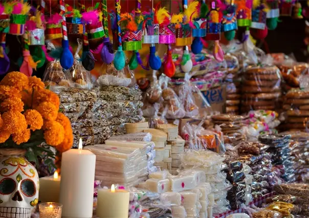 ¿Dónde comprar todo para tu altar de Janal Pixan? Conoce los mercados de Mérida