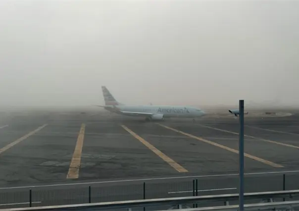 AICM reporta afectaciones por banco de niebla y registra retrasos en vuelos HOY 30 octubre