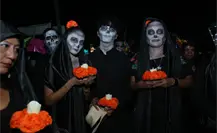 Así se vivió el Paseo de las Ánimas en Kanasín, las calles se llenaron de color y tradición