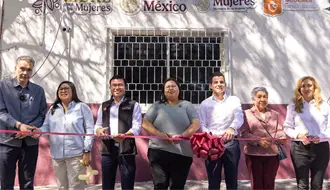Félix Arratia inaugura Centro Libre para fortalecer derechos y empoderar a mujeres