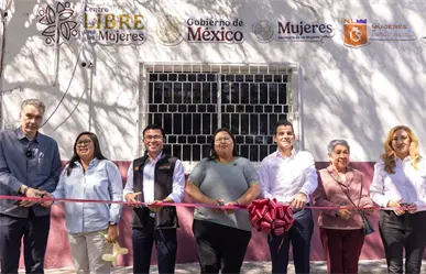 Félix Arratia inaugura Centro Libre para fortalecer derechos y empoderar a mujeres