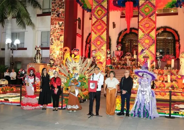 Así se vivió el concurso de catrinas y altar monumental en Palacio de Gobierno