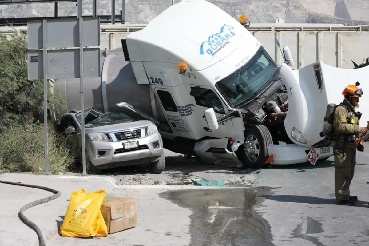 Accidente ferroviario en Santa catarina. PCNL