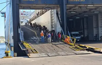 ¿Qué dijo Víctor Castro sobre los menores que salieron de Pichilingue, rescatados en Topolobampo?