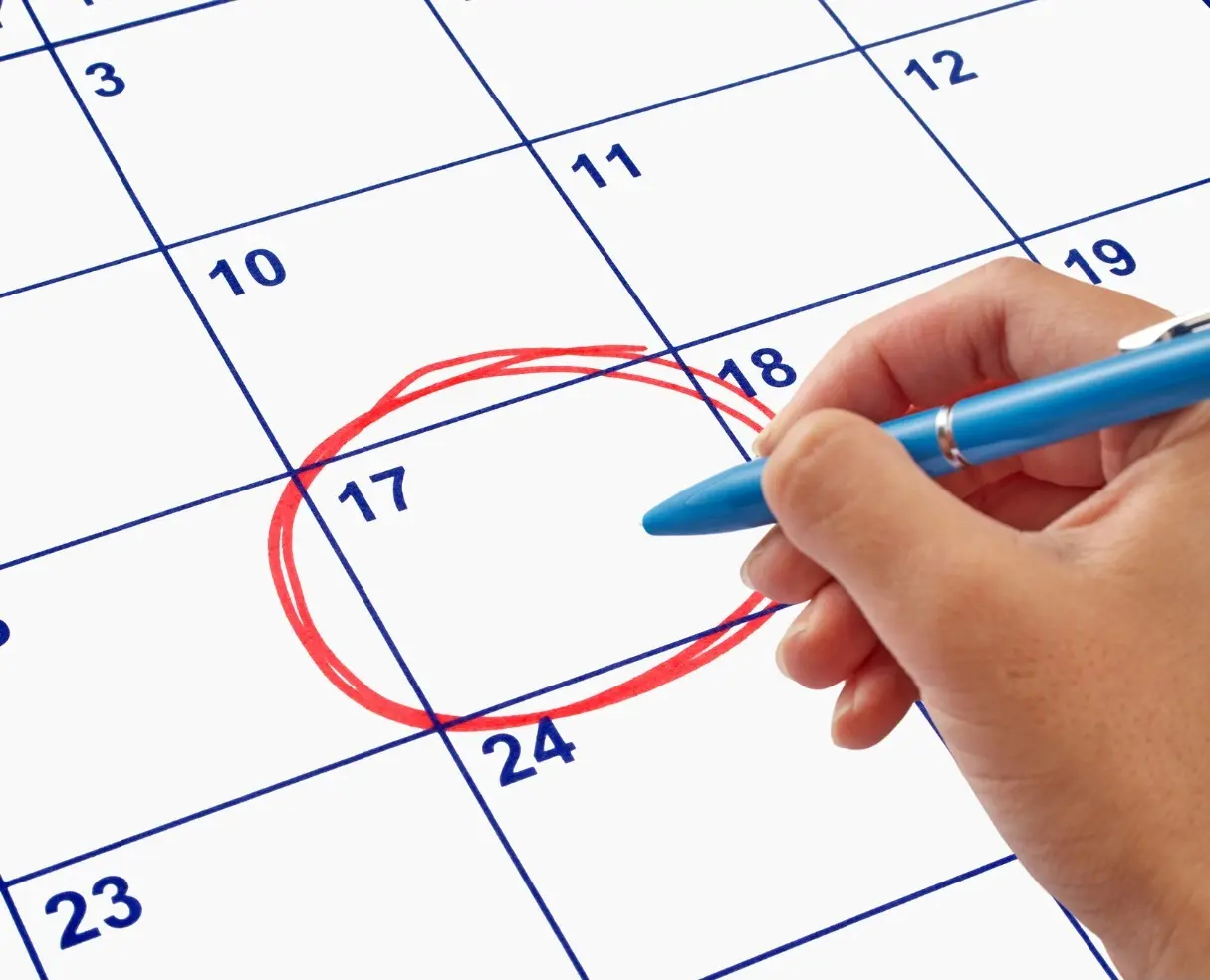 El lunes 17 de noviembre se conmemorará el Día de la Revolución Mexicana, trasladando el asueto al lunes para formar un puente largo. Foto: Canva.