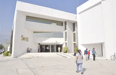 Acusan corrupción y autoritarismo en la Sección 30 del SNTE Tamaulipas