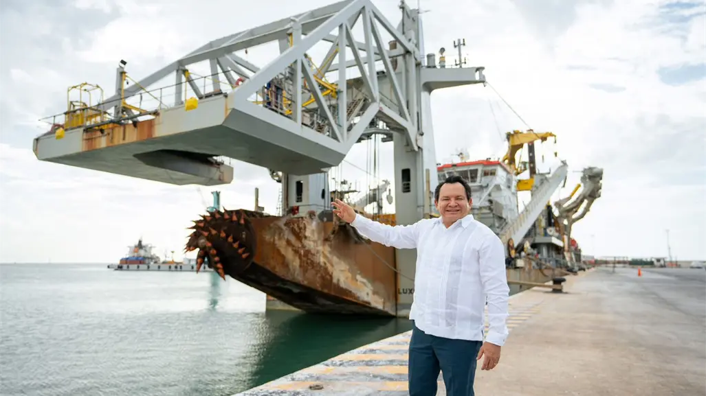 Continúan trabajos de dragado en el Puerto de Altura de Progreso pese a amparo en Yucatán