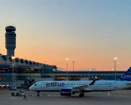 Aeropuerto Ronald Reagan en Washington suspende todos sus vuelos por problema de seguridad