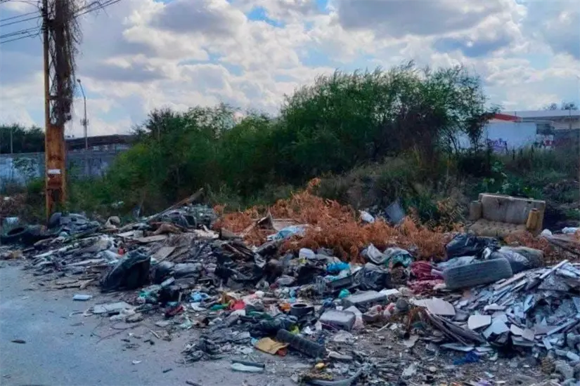 Autoridades piden el apoyo de la ciudadanía a reportar los basureros | foto: Axel Hassel