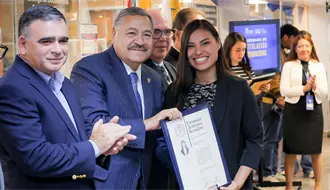 La UANL inicia campaña de titulación para más de 70 mil egresados