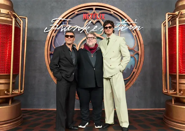 Guillermo del Toro presenta en CDMX "Frankenstein" acompañado de Oscar Isaac y Jacob Elordi