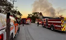 VIDEO | Incendio consume parte de una empresa en el Parque Industrial de Escobedo VIDEO | Incendio consume parte de una empresa en el Parque Industrial de Escobedo