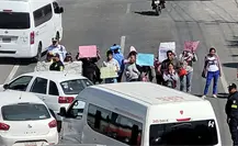 México-Texcoco bloqueada por vecinos de La Paz en protesta por la falta de agua en la zona México-Texcoco bloqueada por vecinos de La Paz en protesta por la falta de agua en la zona